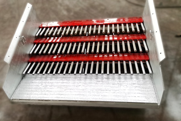 復(fù)頻篩配陶瓷棒條篩板