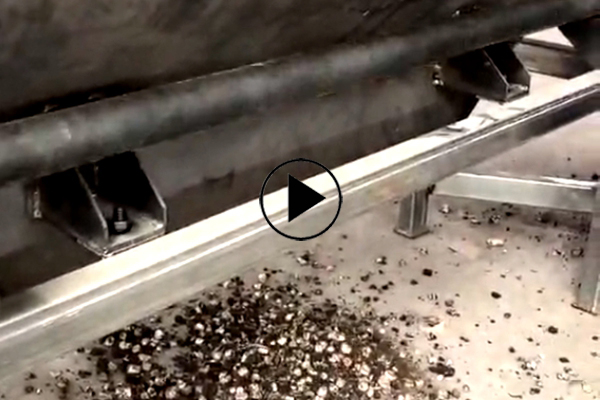 無(wú)軸滾筒篩的帶料試車